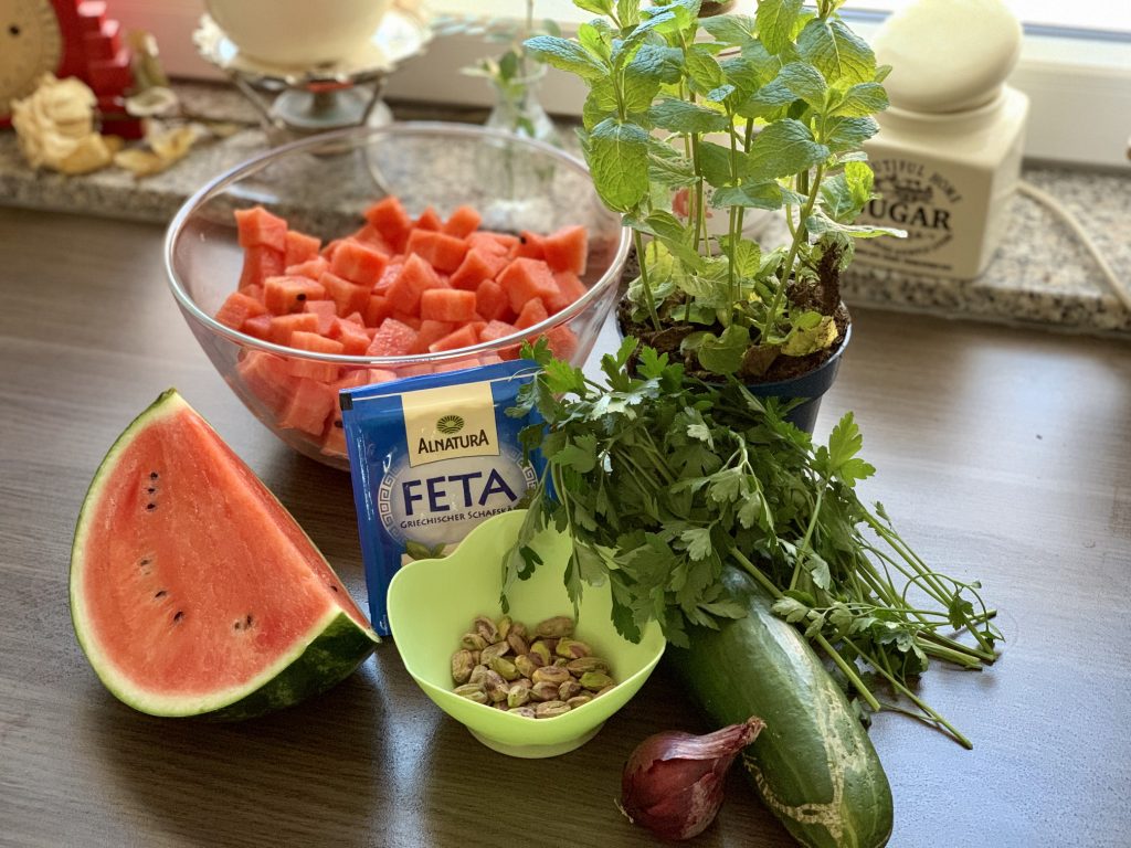 Wassermelonen-Gurken-Salat mit Feta